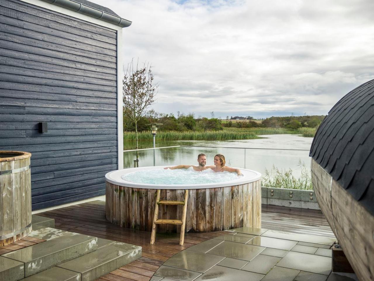 Landal Rønbjerg Hotel Ranum Bagian luar foto