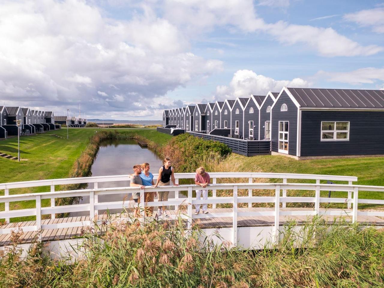Landal Rønbjerg Hotel Ranum Bagian luar foto
