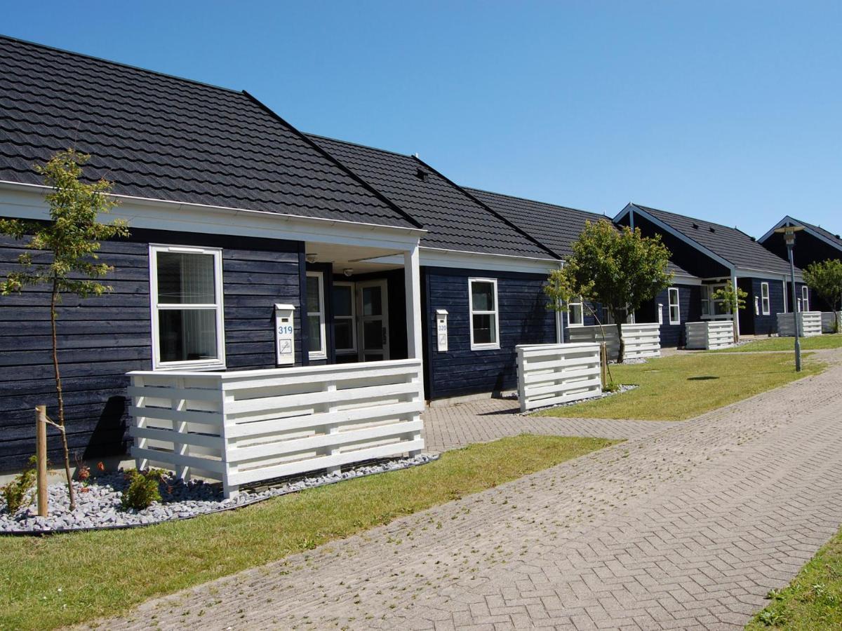 Landal Rønbjerg Hotel Ranum Ruang foto